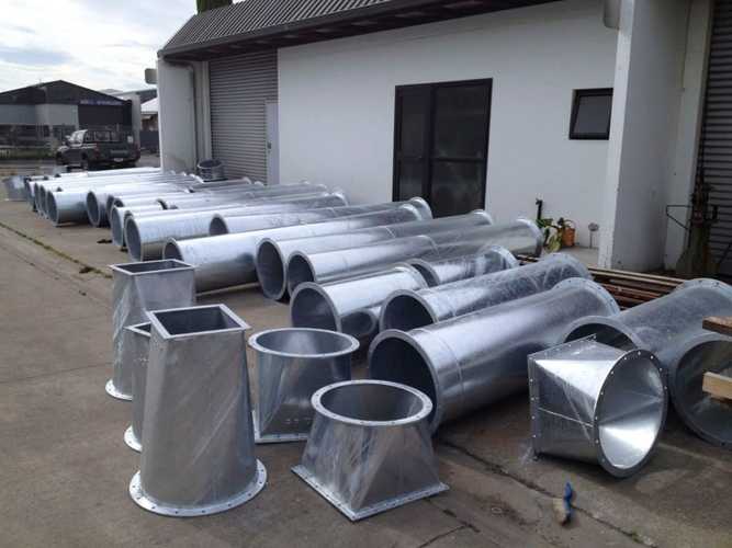 Galvanized-Ducting-Commercial-Fabrication-Cutting-and-Folding-Flange-and-Plate-Rolling-7_1-1024x768.jpg