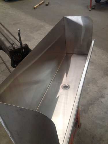 Industrial-Sink-Commercial-Stainless-Steel-Fabrication-Cutting-and-Folding-Welding-1_1-768x1024.jpg