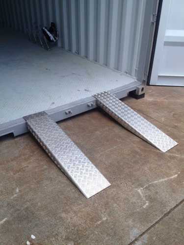 Aluminium-Container-Vehicle-Ramps-Tread-Plate-Cutting-and-Folding-_1-768x1024.jpg