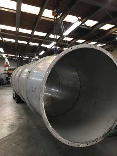 Large-Ducting-Stainless-steel-Plate-and-Flange-Rolling-Fabrication-Profile-Cutting-Stainless-Welding4_1-768x1024.jpg